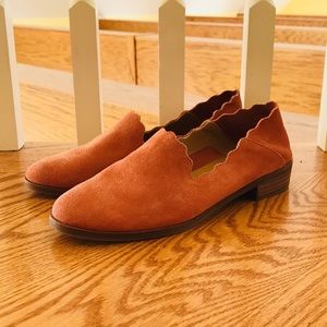 Lucky brand.  Canyon Rose Suede.  Size 7 1/2.